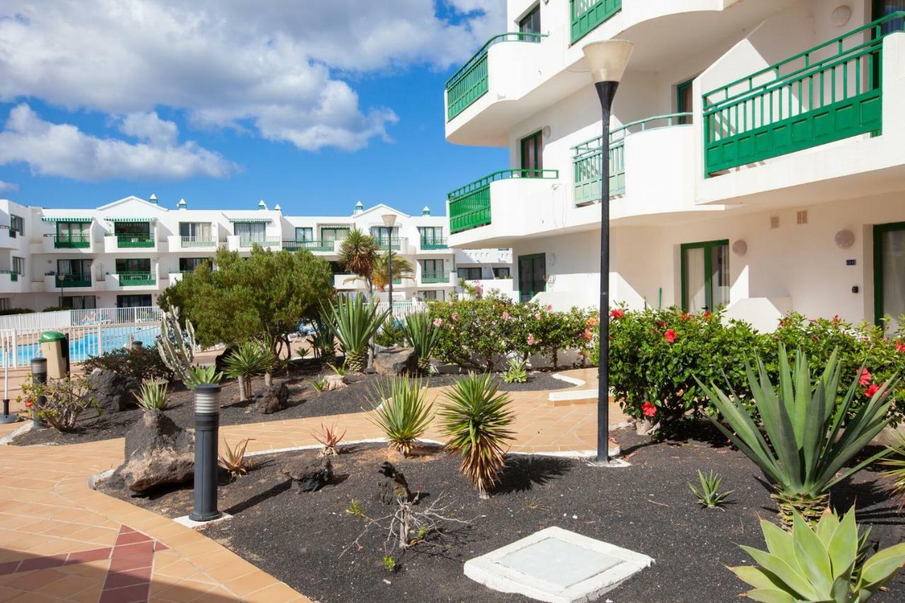 Luxury Beach Front Apartmentos Tahiche Коста-Тегисе Экстерьер фото